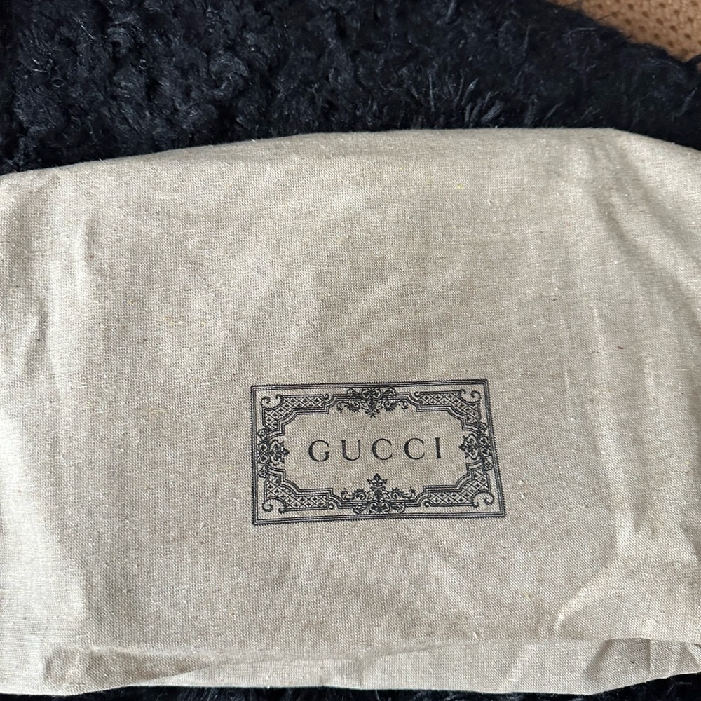 Gucci Beige and Brown Leather Pouch - Picture 4 of 4